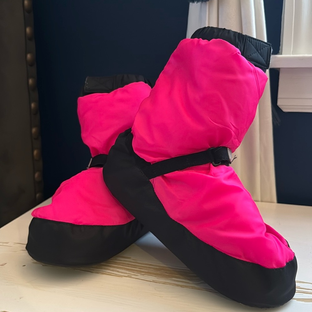Hot Pink BLOCH ballet pointe dance shoe warmup booties XS Girls